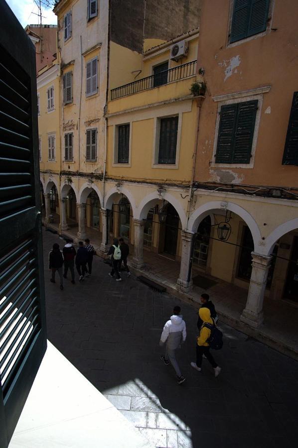 Piccolo Centrale Corfu  Luaran gambar